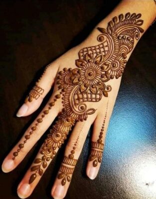 Arabic Mehndi Design shines in weddings