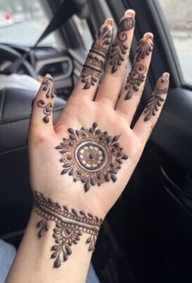 Stunning Royal Front Hand Mehndi Design