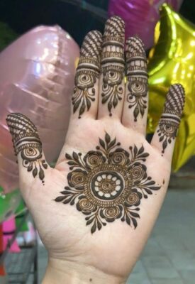 A Front Hand Simple Mehndi Design is great for everyday wear