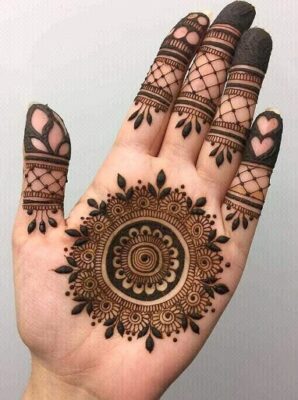 A Front Hand Simple Mehndi Design is always in trend