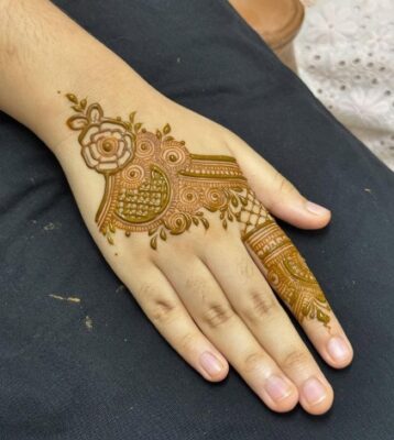 A bold Mehndi Design Photo stands out instantly