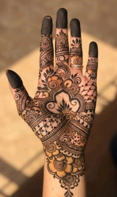 Artistic Mehndi Design shows personal style