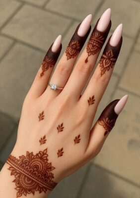 Attractive Back Hand Mehndi Design makes hands look stunning