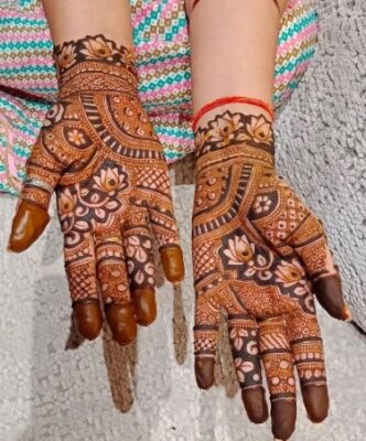 Easy Mehndi Design For Kids