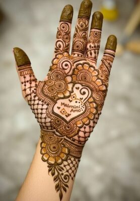 Elegant Mehndi Design Front Hand enhances beauty