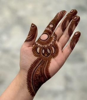 Fancy Mehndi Design Easy is perfect for parties