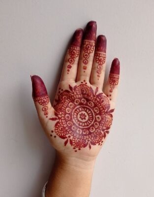 Festivals feel grand with a Royal Front Hand Mehndi Design
