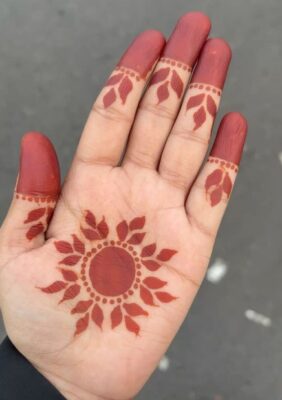 Festivals feel special with Easy Mehndi Design