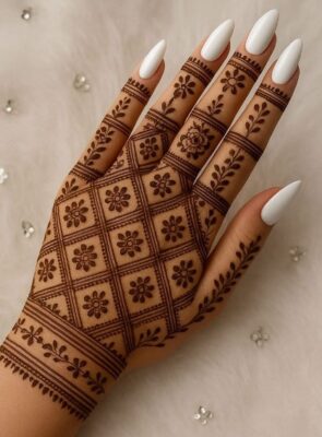 Festivals feel special with an Arabic Mehndi Design