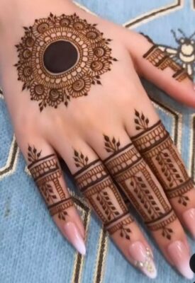Festive Mehndi Design adds charm