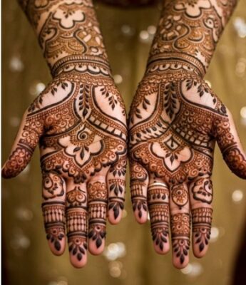 Instagram Stylish Royal Front Hand Mehndi Design