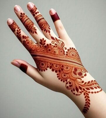 Kids also love Simple Mehndi Design