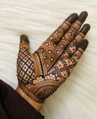 Mehndi Design Easy always looks neat and elegant