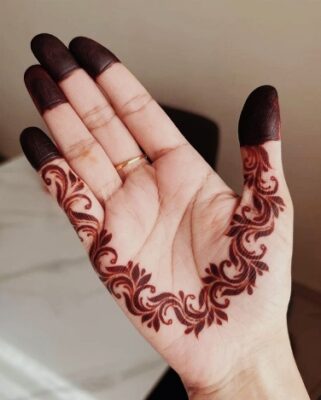 Minimal Mehndi Design Easy suits casual days