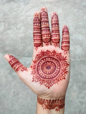 Premium Mehndi Design Easy adds a rich effect