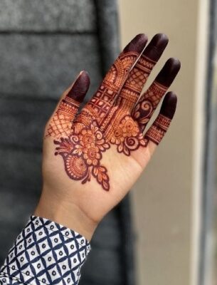 Quick Easy Mehndi Design is great for last-minute events