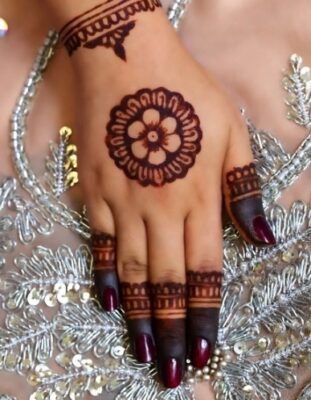 Royal Back Hand Mehndi Design gives a luxurious vibe
