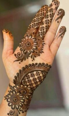 Simple Mehndi Design Flower Front Hand