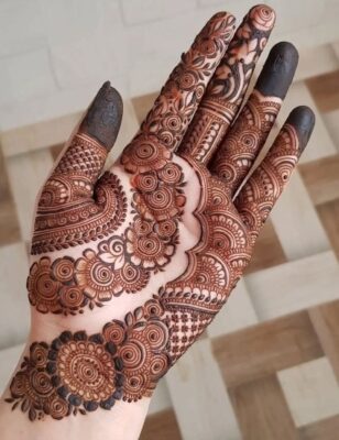 You can add shading to a Mehndi Design Simple