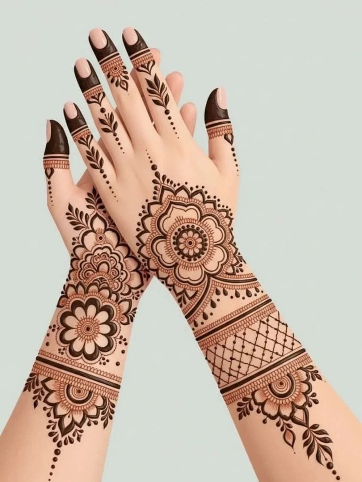 Finger Mehndi Design gives a minimal and classy look