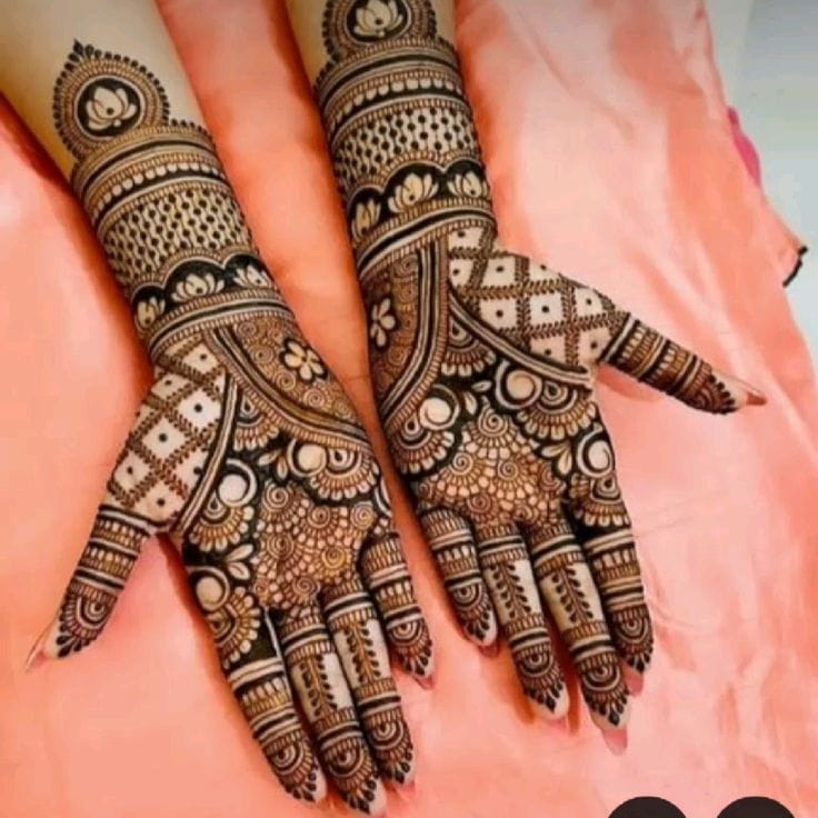 Simple and Beautifull Mehndi Design 
