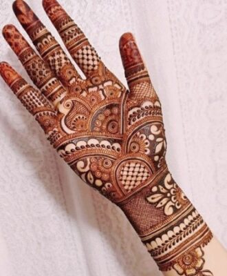 Arabic Mehndi Design features floral and leafy patterns
