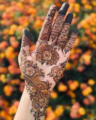 Arabic Mehndi Design is perfect for quick functions