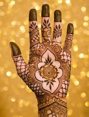 Bridal Mehndi Design covers hands with beautiful motifs