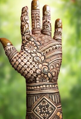 Bridal Mehndi Design makes the bride feel extra special