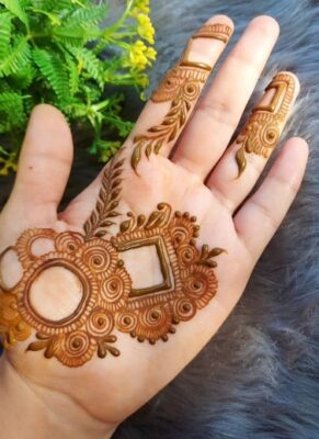 Easy Mehndi Design enhances hand beauty