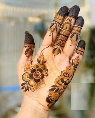 Front Hand Simple Mehndi Design is easy and quick to draw