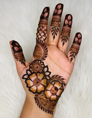 Front Hand Simple Mehndi Design is perfect for daily wear