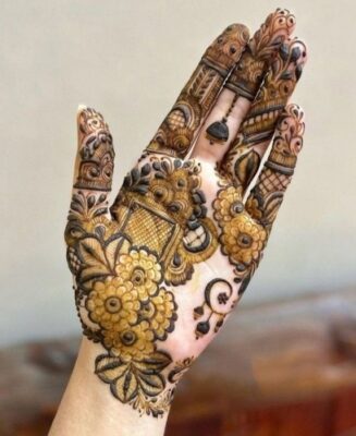 Front Hand Simple Mehndi Design is suitable for kids