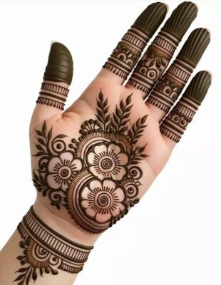 Front Hand Simple Mehndi Design looks neat and elegant