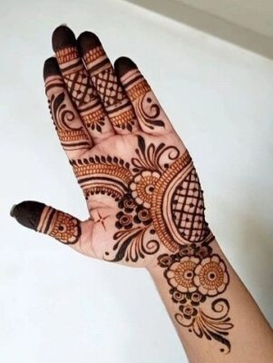 Full Hand Mehndi Design is perfect for bridal functions