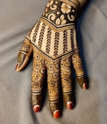 Mehndi Design Photo is perfect for festival ideas