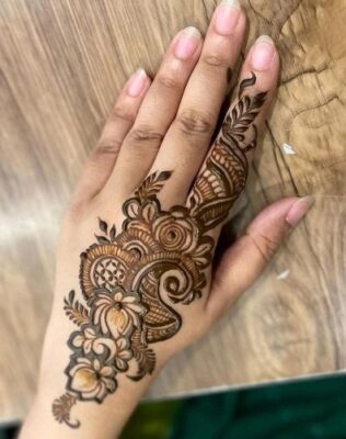 Mehndi Design makes every celebration special
