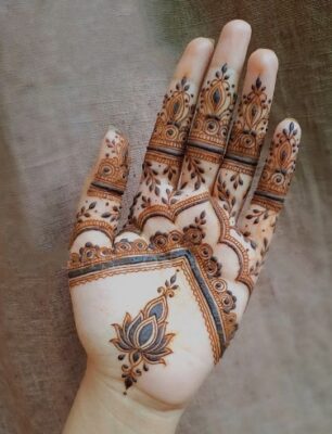 Royal Front Hand Mehndi Design adds richness to style