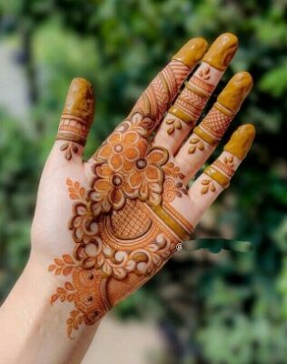 Royal Front Hand Mehndi Design is rich and artistic