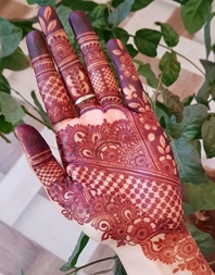 Royal Front Hand Mehndi Design is trending on Instagram