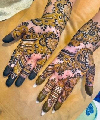 Aesthetic Mehndi Design blends simplicity with style