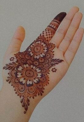 Arabic Mehndi Design is easy for beginners to practice