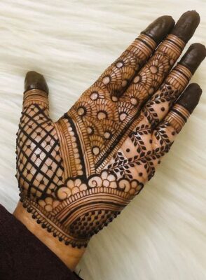 Easy Mehndi Design Front Hand adds charm to festive seasons