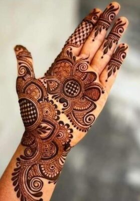 Instagram Stylish Royal Front Hand Mehndi Design includes floral and paisley motifs