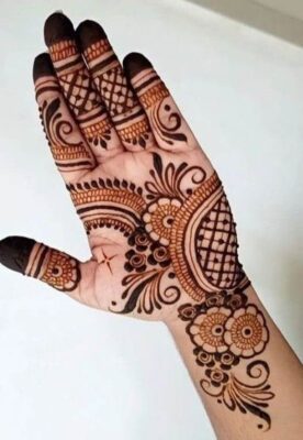 Instagram Stylish Royal Front Hand Mehndi Design is trending on social media platforms