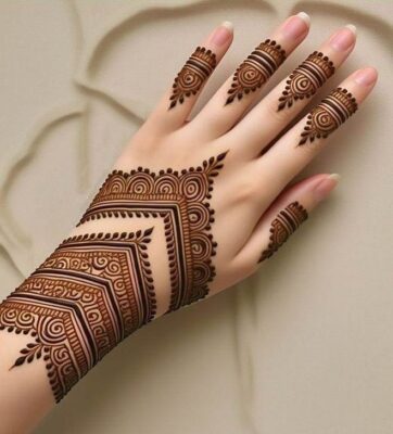 Mehndi Design Back Hand looks beautiful with floral motifs