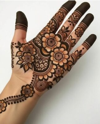 Mehndi Design Easy is suitable for all age groups