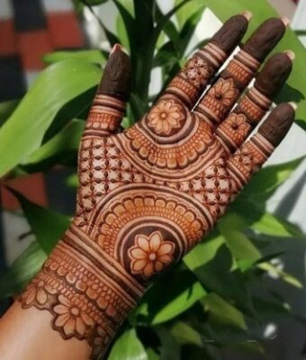 Mehndi Design Photo is perfect for festival inspiration