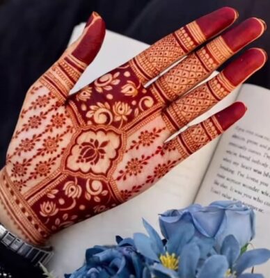 Mehndi Design gives a stylish and classy appearance