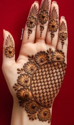 Mehndi Design is loved for its natural beauty